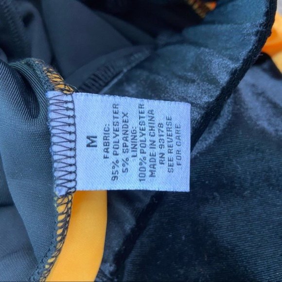 R.C.G. Black Velour Wide Leg Pants Size M NWOT - Picture 4 of 6